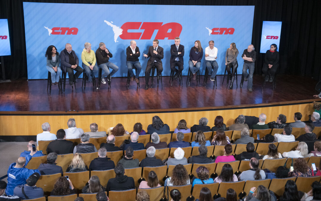 Acto CTA de la fórmula Massa-Rossi en FOETRA