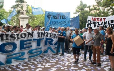 ARSAT: protesta por el salario adeudado