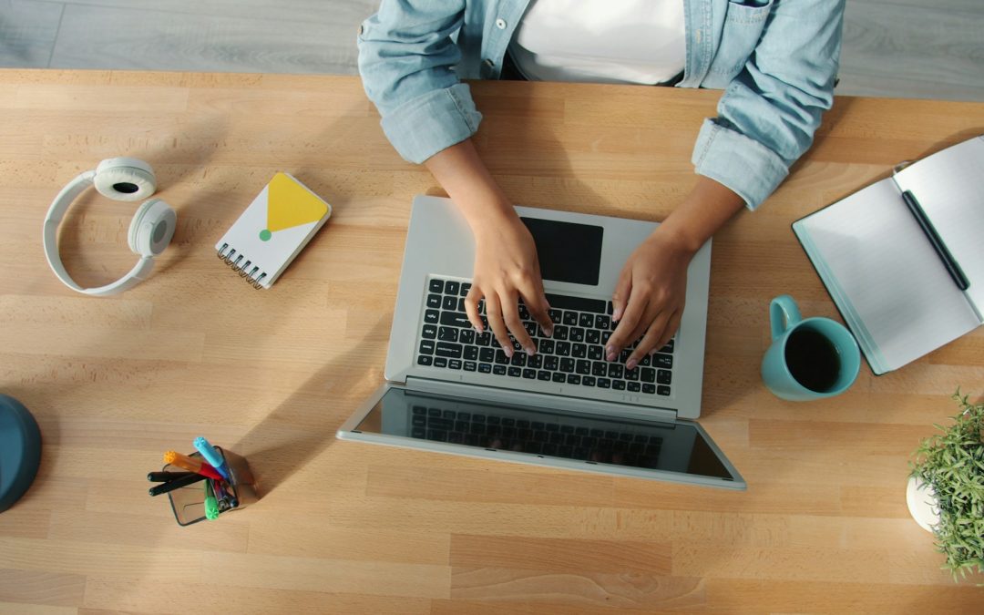 UMET: carreras universitarias y secundario a distancia