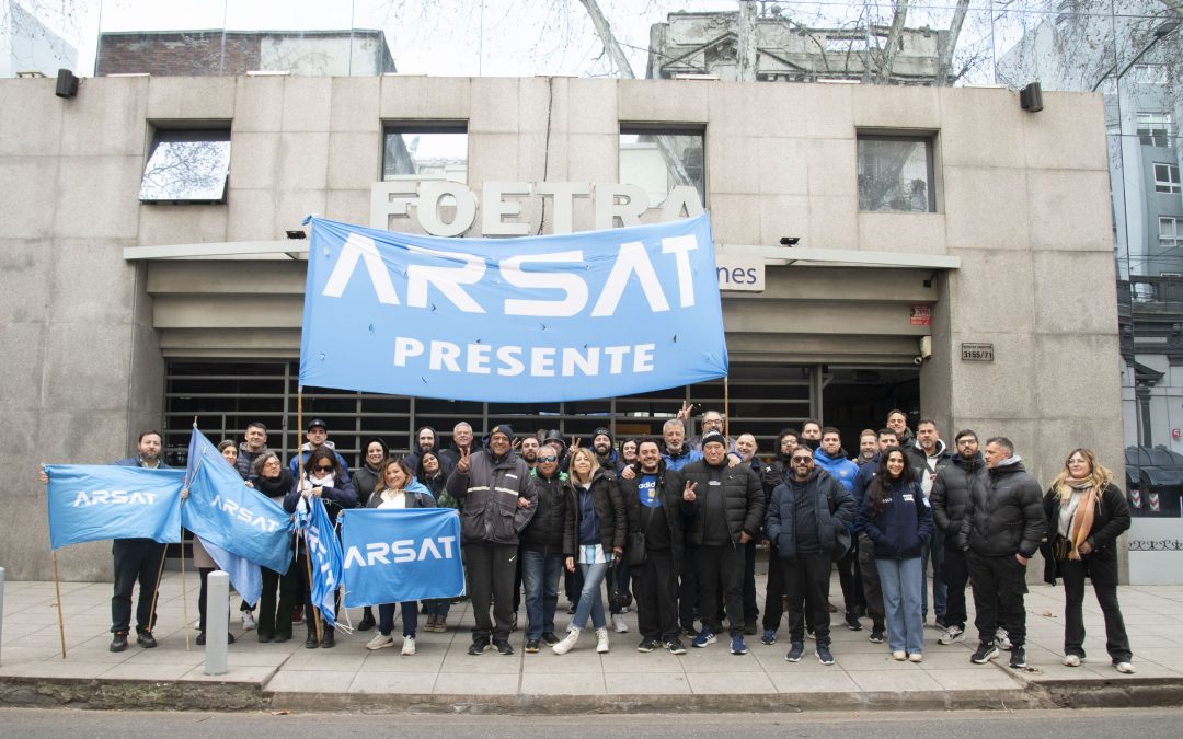 Marcha al obelisco en apoyo a la Ciencia