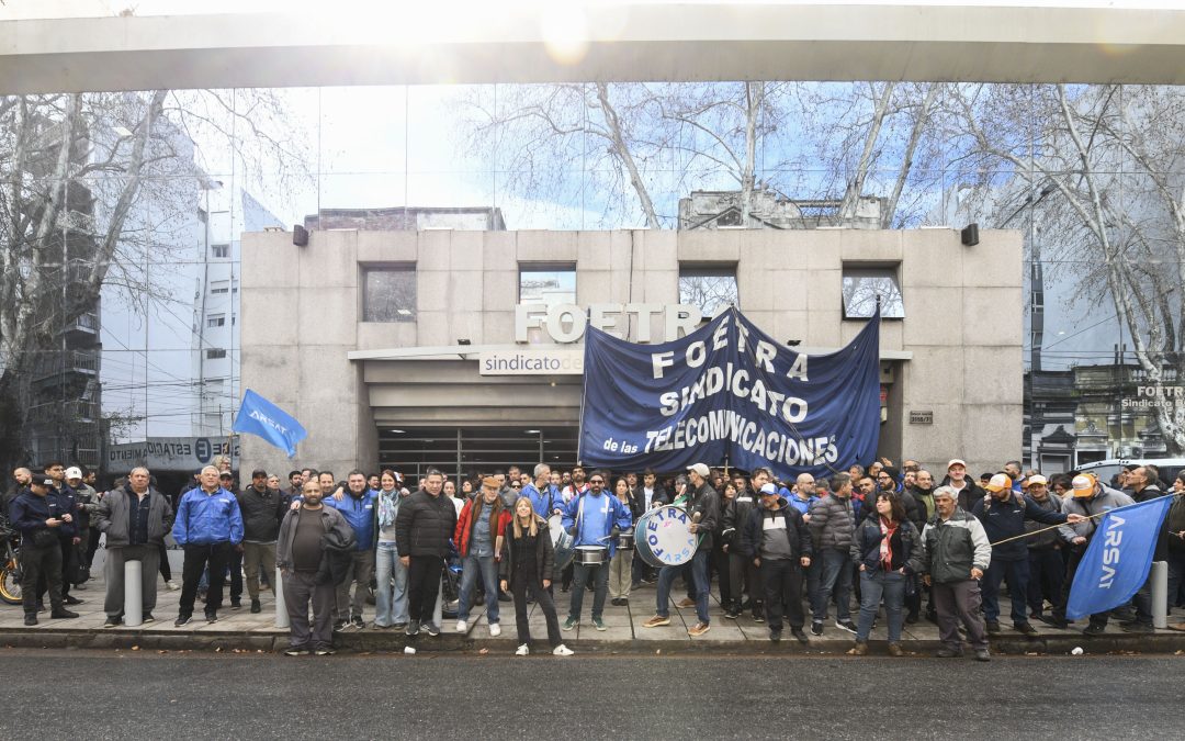 Marcha por ARSAT a Jefatura de Gabinete